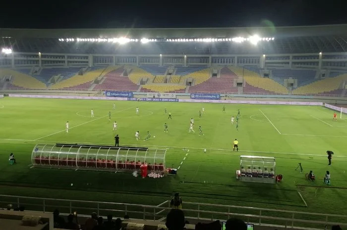 ASEAN Cup 2024 PSSI Kira Lawan Laos dan Filipina Kurang Diminati Nyatanya Tiket Laga Timnas Indonesia di Stadion Manahan Sold Out