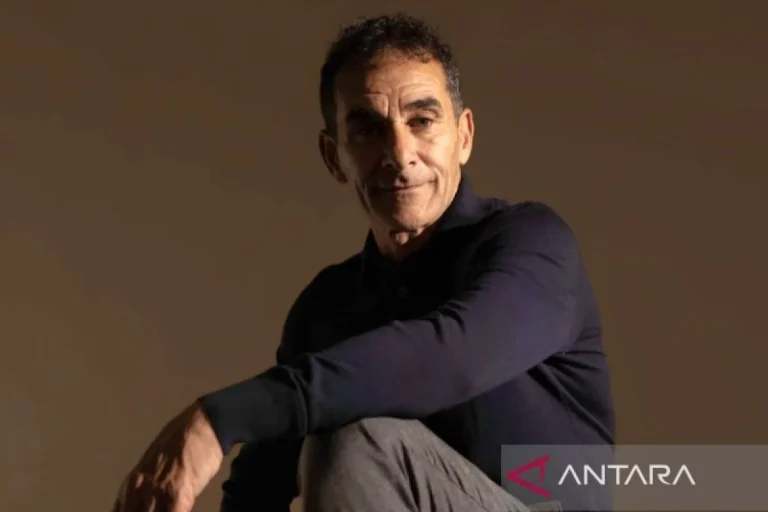 Gerald Vanenburg sangat antusias menatap turnamen pertamanya